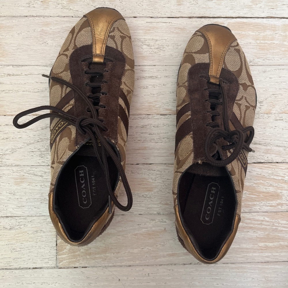 Coach shoes size 6 women’s